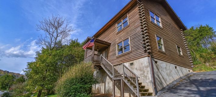Cabin 80, Luxury 6 bedroom 3 bath Cabin minutes from Downtown Lexington! Ξενοδοχεία στην πόλη Rockbridge County