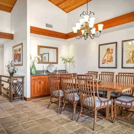 Luxury 4 Bedroom with private pool & Spa