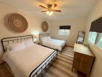 Chl Chateau-Mins from Hurricane Marina - 4-Star