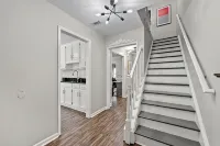 Cozy Home in Quiet Neighborhood - King Beds - 3-Star