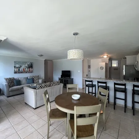 20% Off Garden Condo, Pool, Close to Beach & Gulf