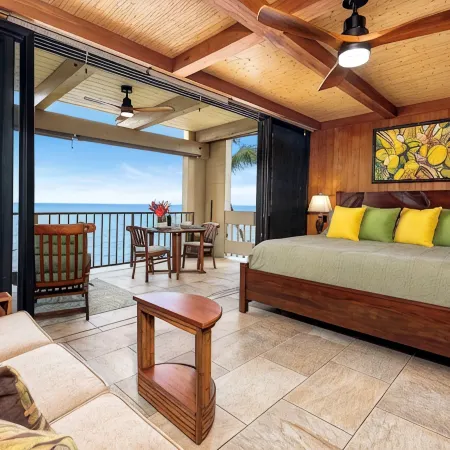 Deluxe Oceanfront Studio Condo