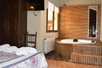 Apartamentos Aguasaliu - piscina