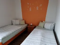 Apartment in the country, with pool, directly between Leipzig and the Düben Heath - Wifi