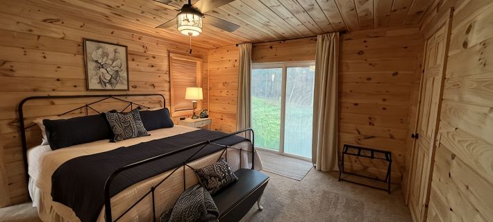 Large house on the lake sleeps 16! Ξενοδοχεία στην πόλη Cleburne County