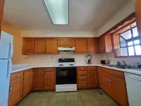 Comfy Newly Furnished Home - Wifi