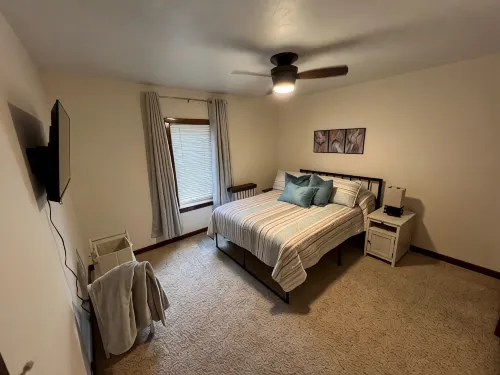 Cozy & quiet retreat near Lake Superior & Porkies.. waterfalls, hiking-skiing - 3 tähden