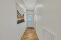 Charming Historic 2-bedroom house in Raleigh.  Near The Village District. - บังกะโล
