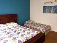 Lower Unit-  Steps to the Beach, Walk to Village - 3-نجوم