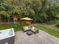 Comfortable Family and Friends House with Wellness - piscine
