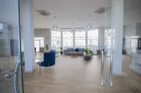 L'escale Appart-hôtel By 7AV HOTELS - 3-Star