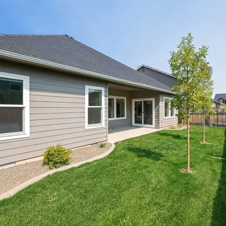 Seasons Guest Home