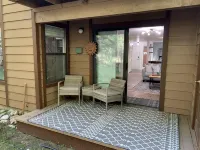 Freshly renovated golf course condo near downtown McCall and Payette Lake! - Boutique