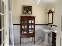 Historic Bonny Cottage in downtown Beaufort SC - バルコニー