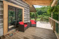 Creekside Cabin, located just minutes from Blowing Rock! - Wifi