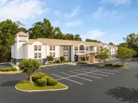 Fairfield by Marriott Inn & Suites Columbia Lexington - 2-Star
