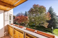 Luxe Chalet - Sleeps 15 - Swimmingpools