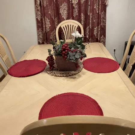 Ft. Sill-5Miles,8-Guests, 5-Qbed, 2-Fba, Pet Welcome!