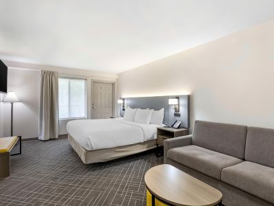 Comfort Inn & Suites Glenwood Springs on the River