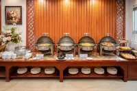 Le Centre Pleiku Hotel - breakfast