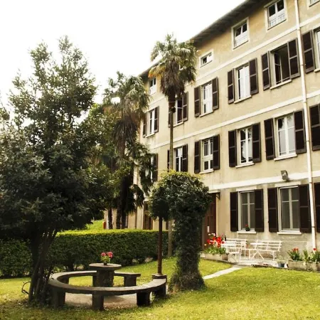 Santangela Hostel & Rooms