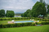 St Ives Lodge & Venue - 4-Star