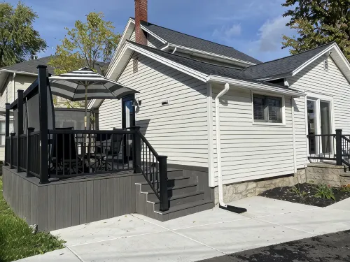 Williamsville Village Farm House  Convenient location for visting  Niagara Falls - 3-Star