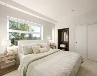 Van West Award Winning 3BR Home at QE park and Oakridge Mall/12 min to DT/Brand New - 3-Star