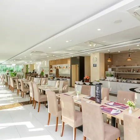 Tara Grand Hotel