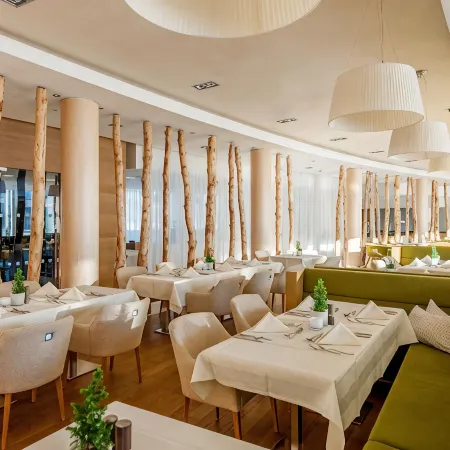 Tauern Spa Hotel & Therme