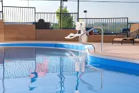 Grand View Inn & Suites - gimnasio