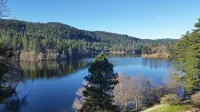 Panoramic Lake View!!! Modern 4 BD 2 BA/Level entry - Wi-Fi