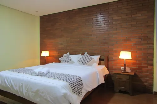 Nia Maretta House Syariah Hotels in Borobudur