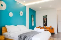 Holabay Resort