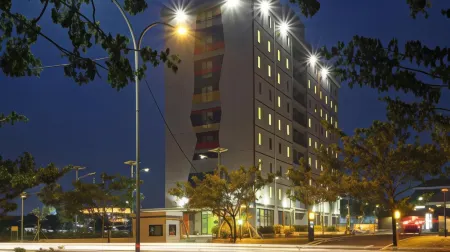 Pop! Hotel BSD City Tangerang