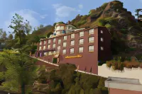 Honeymoon Inn Mussoorie Hotels near Binog Mountain Quail Wildlife Sanctuary