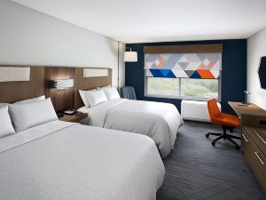 Holiday Inn Express & Suites Bronx - NYC