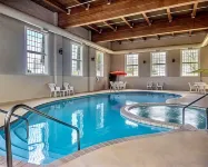 Comfort Inn & Suites Grafton-Cedarburg Hotels in Cedarburg