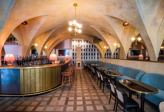 Hotel H15 Luxury Palace - Destigo Hotels Hotel Overview