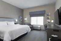 Hampton Inn & Suites St. Charles Old Town Area Hotels in Saint Charles