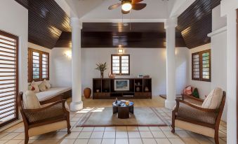 Baan Khunying - Secluded Phuket Beachfront Villa