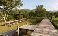 Rai Saeng Arun Resort Hotels in Amphoe Chiang Khong