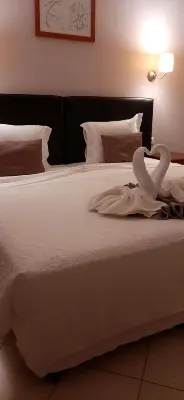 Hotel Ah Maio - Deluxe Double with Balcony Hotels near Porto Inglês