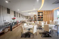 Lintas Platinum Hotel - Morgenmad