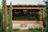 VillaQua Boutique Hotel Hotels near Park