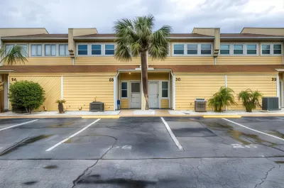 2 C, Three Bedroom Townhome Hotels in Miramar Beach