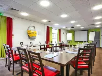 Enzo Hotels Thionville by Kyriad Direct Hotels in Knutange