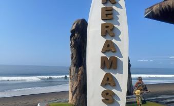 Villa Casablanca Surf Keramas