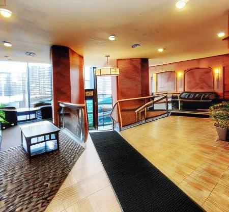 Lenox Hotel and Suites
