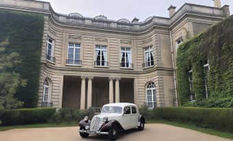 Château du Prieuré Évecquemont